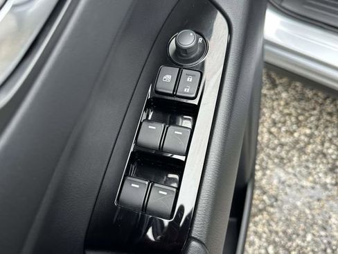 Used 2023 MAZDA CX-5 AWD 2.5 S w/ Select Package image 16