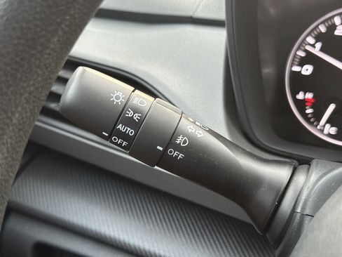 New 2026 Subaru Crosstrek 2.0i Premium AWD/4WD image 17