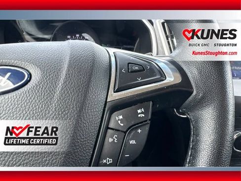 Used 2020 Ford Edge SEL w/ Convenience Package AWD/4WD image 22