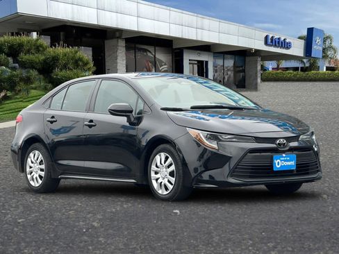 Used 2023 Toyota Corolla LE image 9
