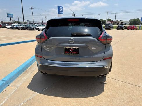 Used 2023 Nissan Murano SL w/ Cargo Package FWD image 9