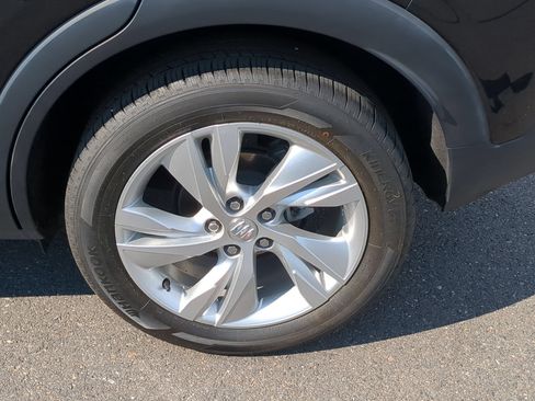 Certified 2024 Buick Encore GX Preferred FWD image 30