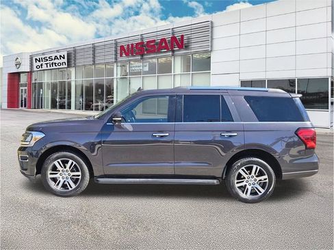 Used 2024 Ford Expedition Limited image 7