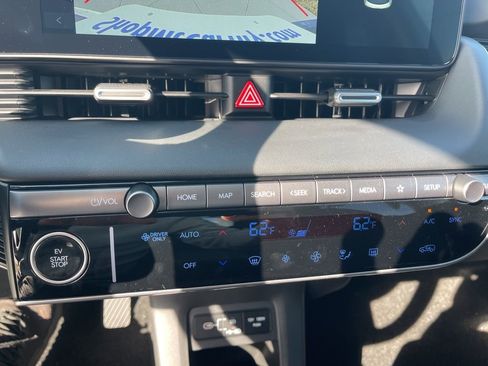 New 2026 Hyundai Ioniq 5 SE image 25