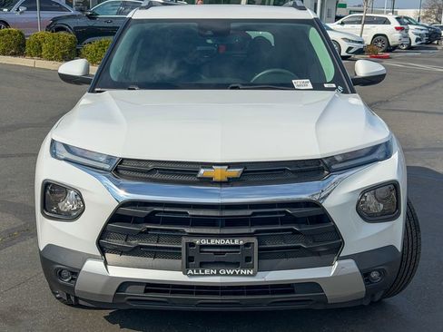 Used 2021 Chevrolet TrailBlazer LT w/ Convenience Package image 3