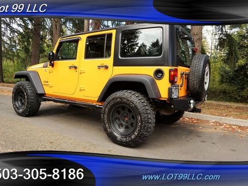 Used 2012 Jeep Wrangler Unlimited Sport AWD/4WD image 11
