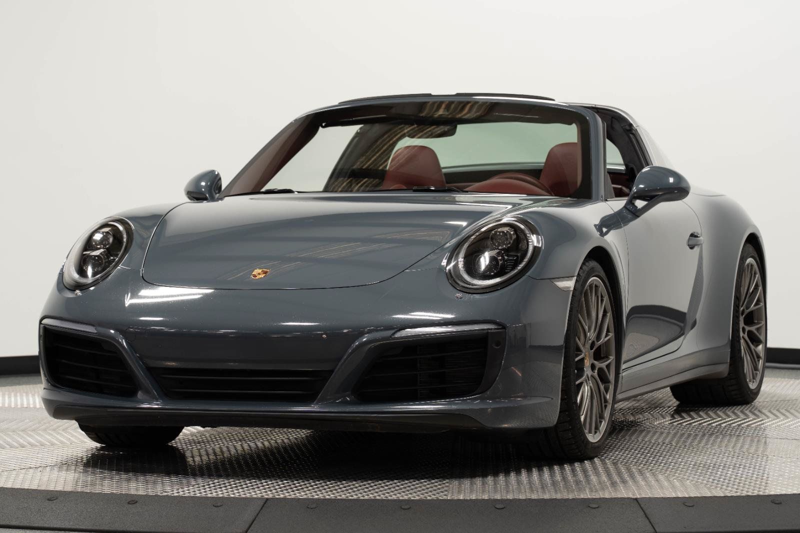 Used 2017 Porsche 911 Targa 4S AWD/4WD image 26