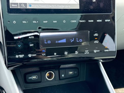 Used 2024 Hyundai Tucson Limited image 6