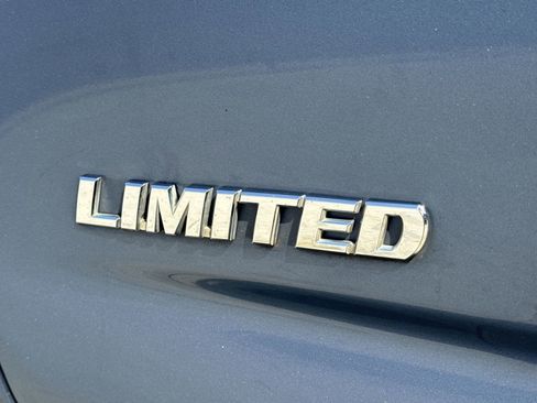 Used 2008 Toyota RAV4 Limited FWD image 10