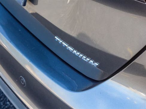 Used 2017 Ford Focus Titanium image 12