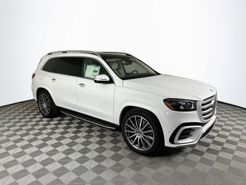 New 2026 Mercedes-Benz GLS 450 4MATIC image 1