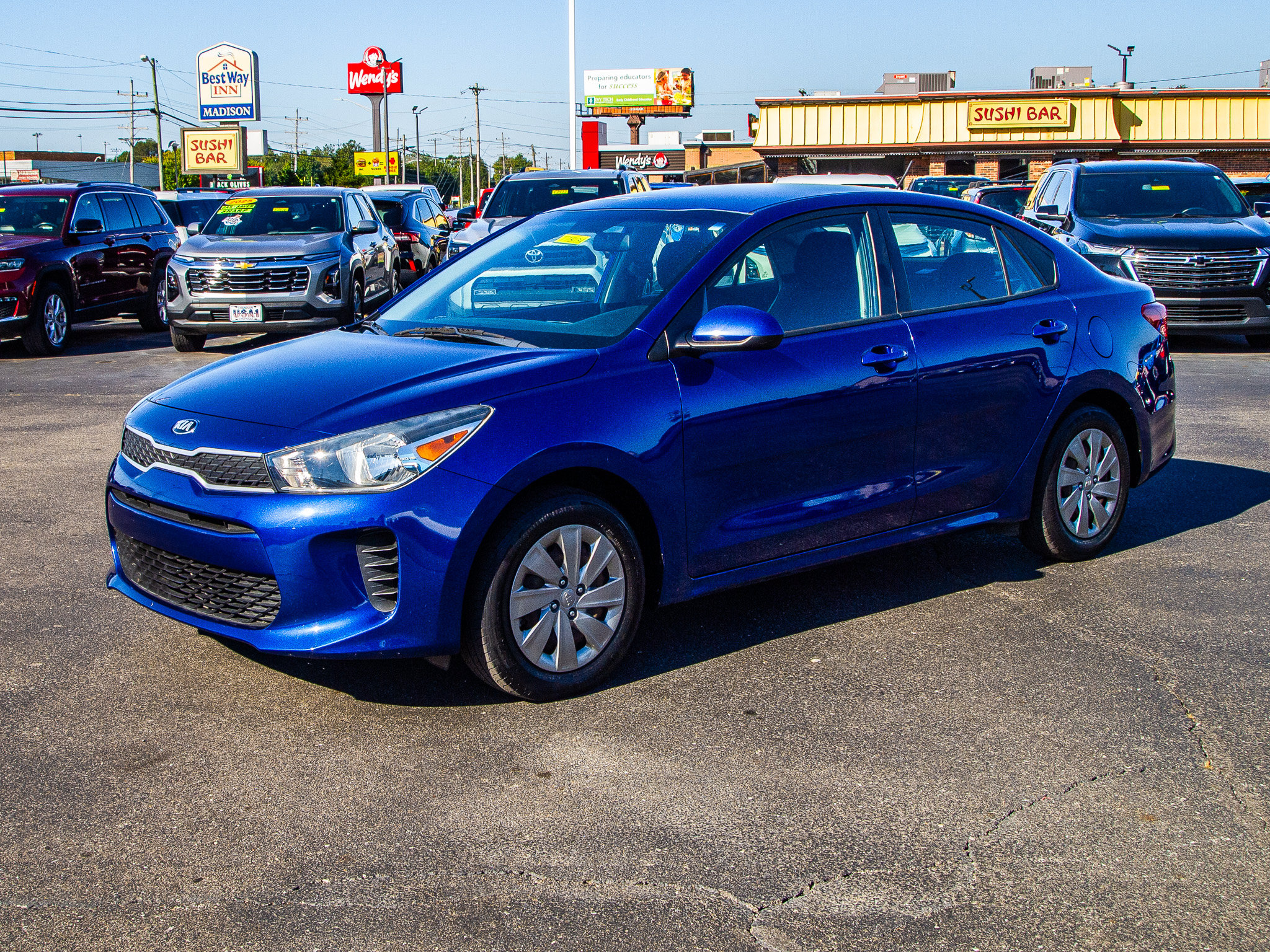 Used 2019 Kia Rio S FWD image 3