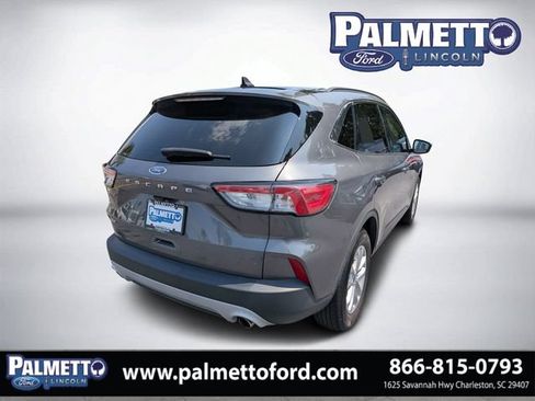 Used 2021 Ford Escape SE w/ Convenience Package FWD image 3