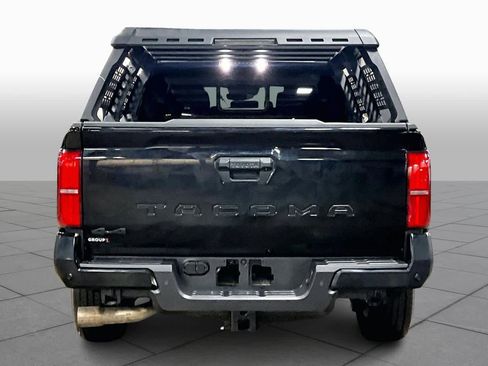 Certified 2025 Toyota Tacoma SR5 image 5