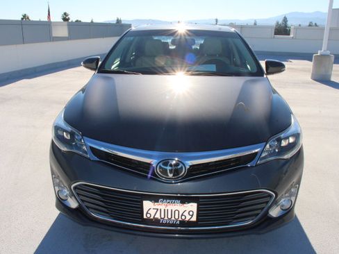 Used 2013 Toyota Avalon Limited image 7