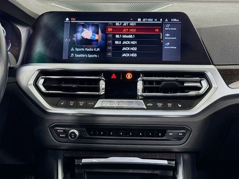 Used 2020 BMW 330i Sedan w/ Convenience Package image 15