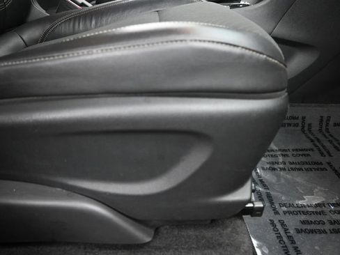 Used 2013 Buick Encore Convenience AWD/4WD image 12
