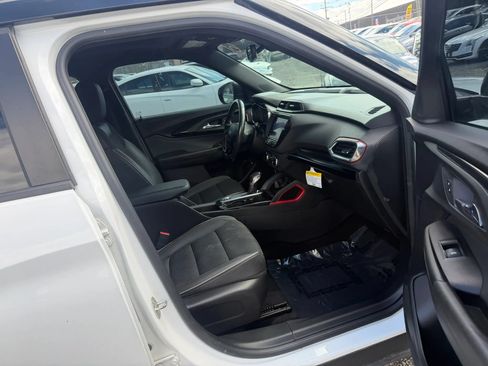 Used 2021 Chevrolet TrailBlazer RS w/ Sun and Liftgate Package AWD/4WD image 26