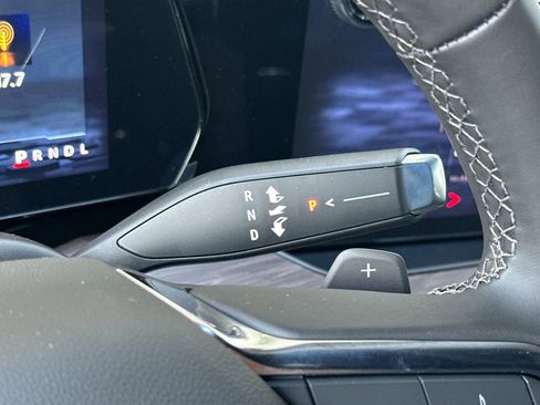 New 2026 Chevrolet Suburban LS image 21