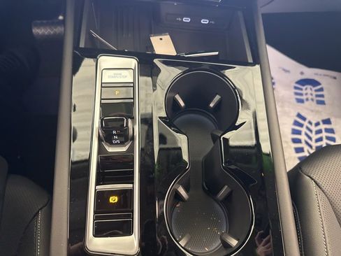 New 2026 Volkswagen Atlas SE AWD/4WD image 15