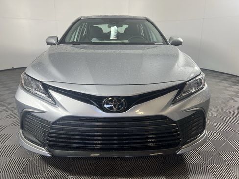 Used 2023 Toyota Camry LE FWD image 10