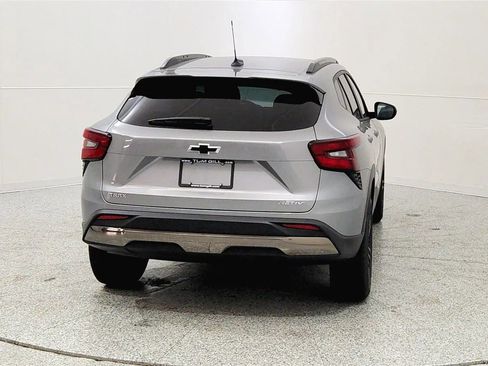 New 2026 Chevrolet Trax ACTIV w/ Driver Confidence Package FWD image 6