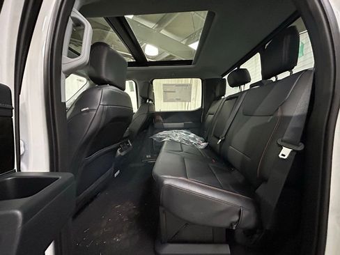 New 2026 Ford F250 Lariat w/ Lariat Ultimate Package image 28