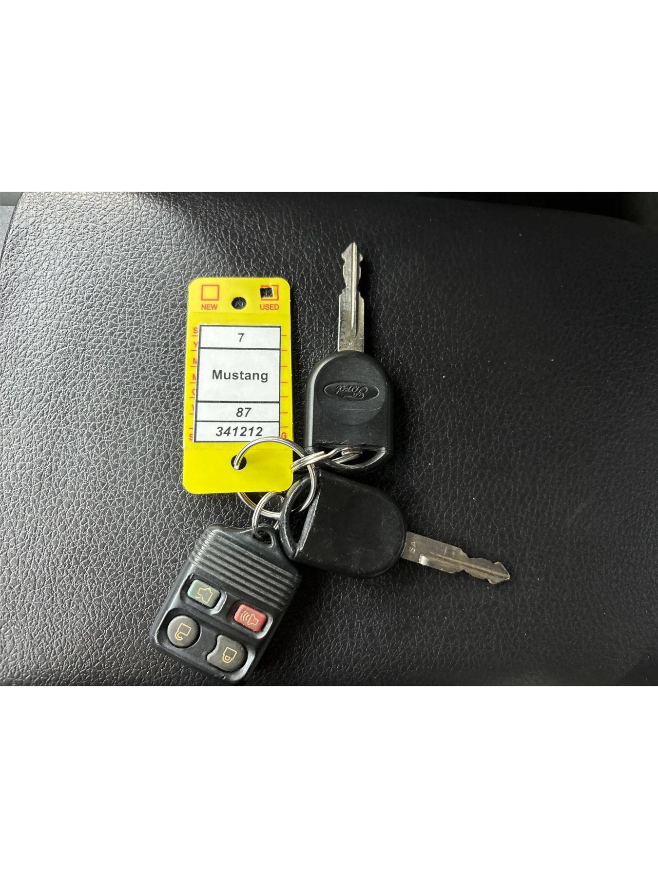 Used 2007 Ford Mustang Premium RWD image 35