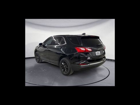 Used 2019 Chevrolet Equinox LT w/ Driver Convenience Package image 4