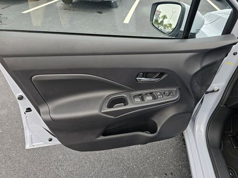 New 2025 Nissan Versa SV w/ Trunk Package image 10