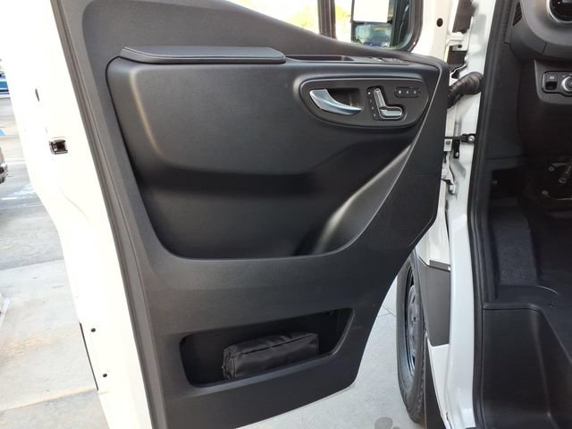 New 2026 Mercedes-Benz Sprinter 2500 image 14