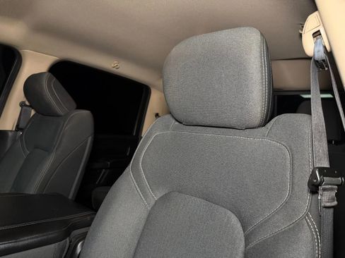 Used 2019 RAM 1500 Tradesman AWD/4WD image 26