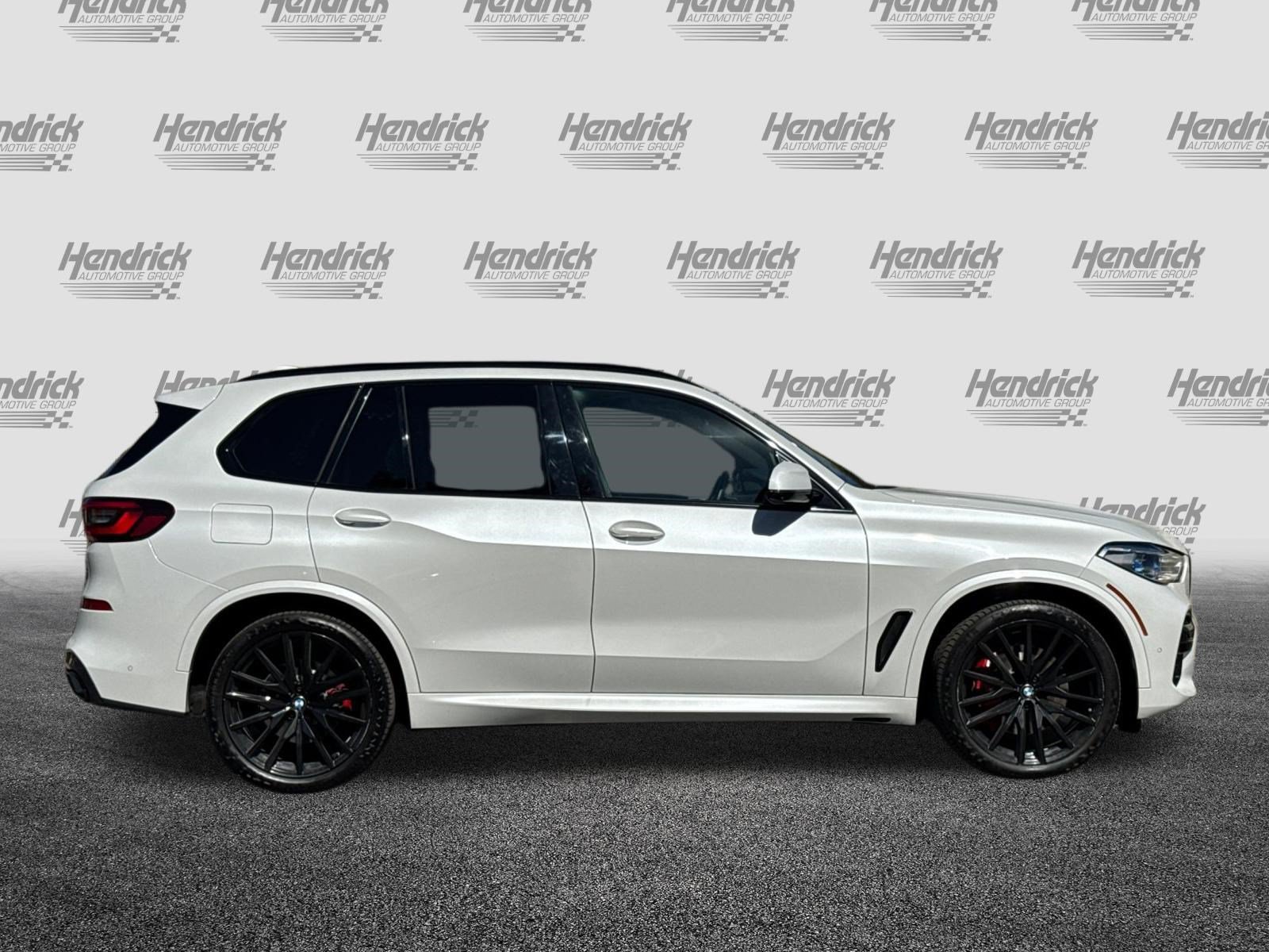 Certified 2023 BMW X5 sDrive40i w/ Executive Package RWD image 3