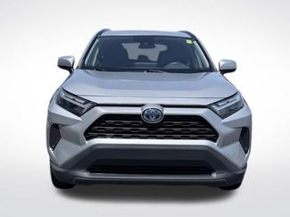 Used 2022 Toyota RAV4 XLE w/ XLE Grade Weather Package AWD/4WD video 2