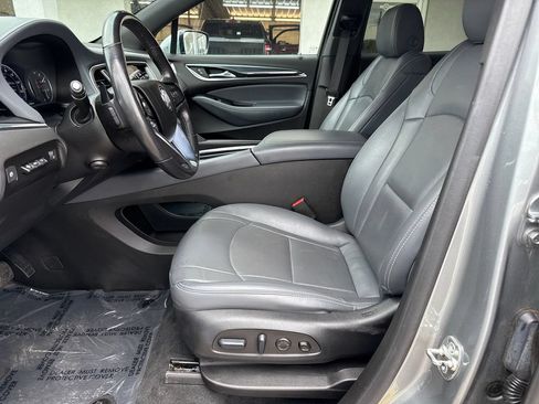 Used 2024 Buick Enclave Premium AWD/4WD image 9