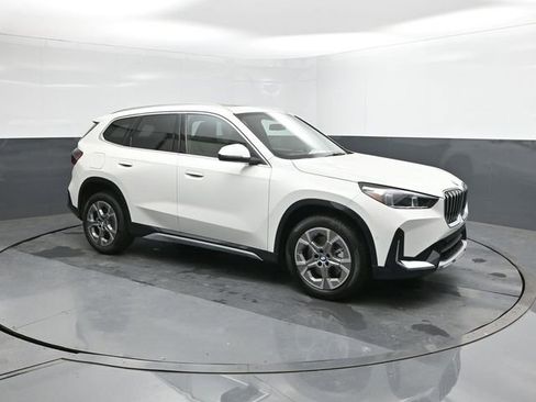 New 2026 BMW X1 xDrive28i w/ Convenience Package image 17