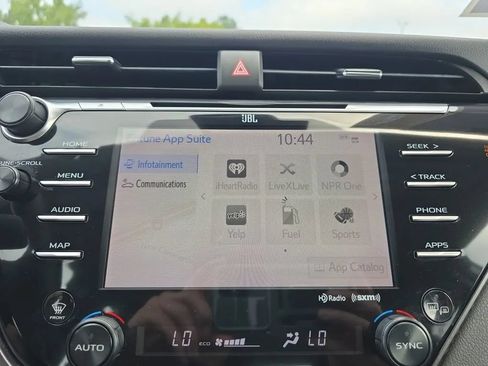 Used 2019 Toyota Camry XLE w/ Driver Assist Package FWD image 31