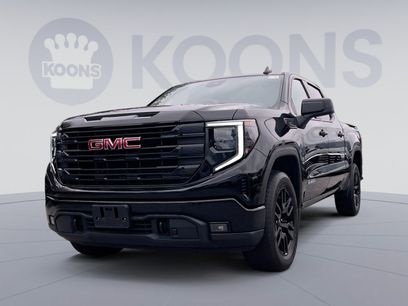 Used 2023 GMC Sierra 1500 Elevation