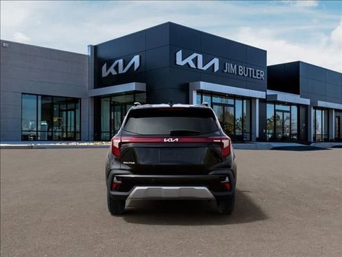 New 2026 Kia Seltos S FWD image 5