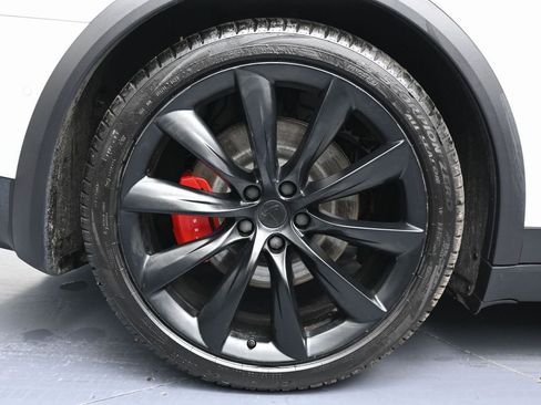 Used 2021 Tesla Model X Performance image 10