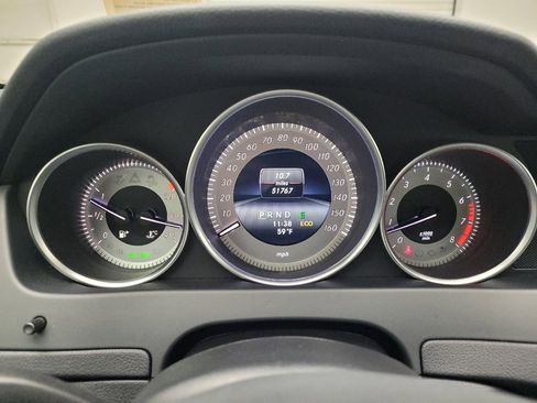 Used 2014 Mercedes-Benz C 300 Sport image 23