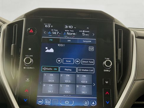 Used 2024 Subaru Crosstrek 2.0i Premium image 19