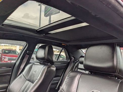 Used 2023 Chrysler 300 S image 22