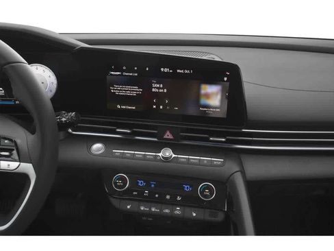 Used 2025 Hyundai Elantra SEL FWD image 37