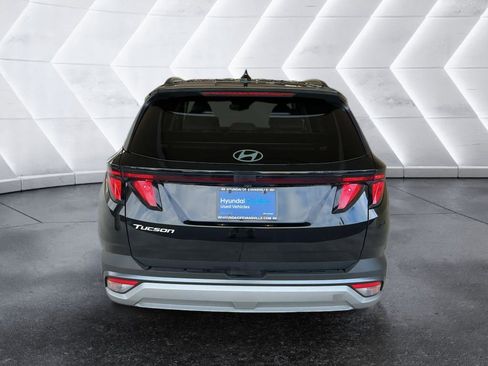 Certified 2025 Hyundai Tucson SEL image 3