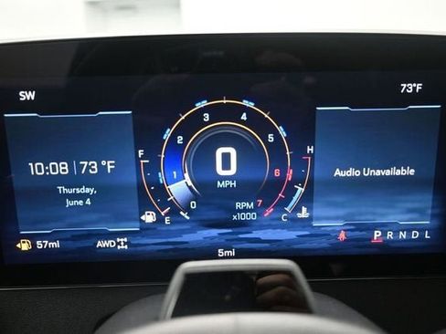 New 2026 Chevrolet Traverse Z71 w/ Enhanced Driving Package AWD/4WD image 29