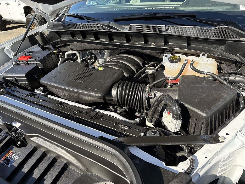 Used 2026 GMC Sierra 1500 SLT RWD image 29