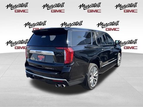 Used 2021 GMC Yukon XL Denali AWD/4WD image 3
