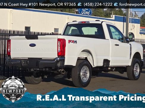 New 2026 Ford F250 XL w/ FX4 Off-Road Package AWD/4WD image 3