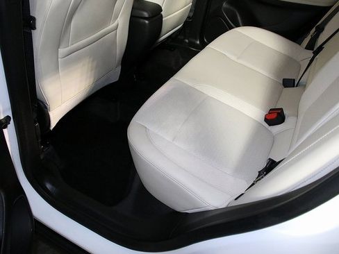 Used 2020 Buick Encore GX Select w/ Experience Buick Package image 28